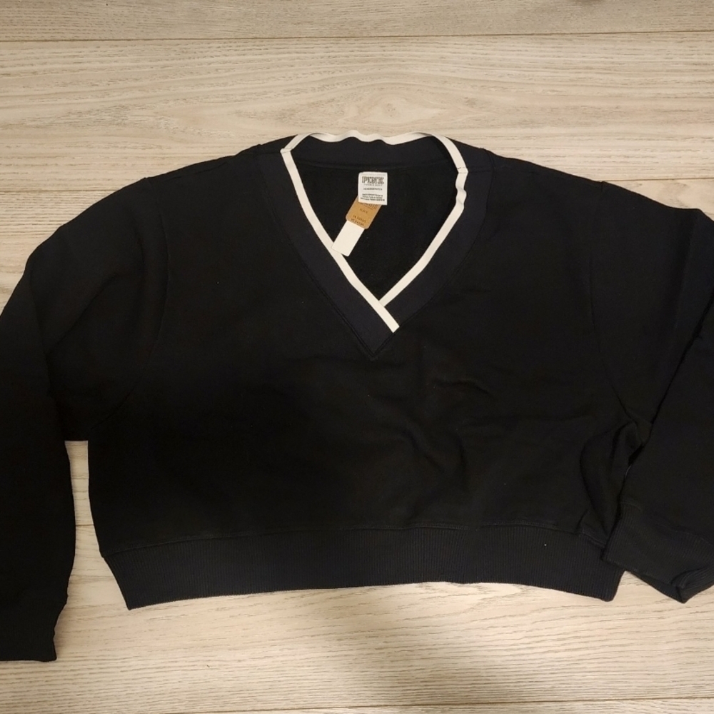 Victoria's Secret Black V-Neck Shirt